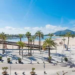 Beachfront & Centric Apartment In Puerto De Alcudia